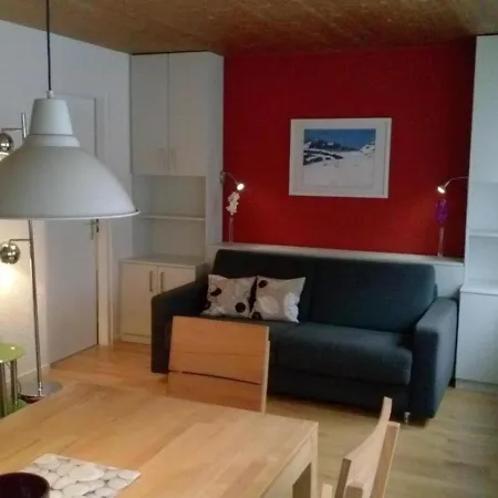 Gemutliche 2-zimmer Ferienwohnung In Nahe Bergbahnen, Bis 6 Personen - Schwimmbad, Sauna